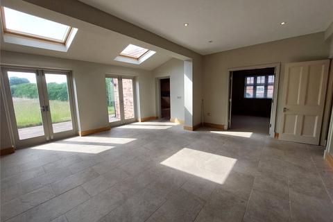 4 bedroom detached house to rent, Chelford, Macclesfield, Cheshire