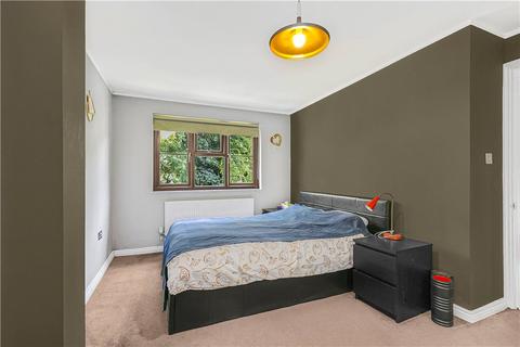 33 Beaumont Place, Isleworth, TW7 7LB