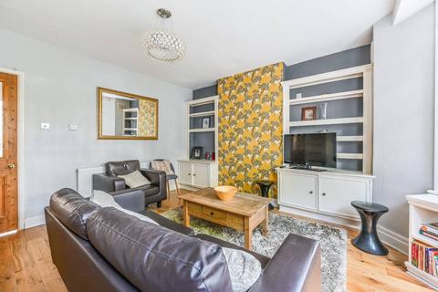 2 bedroom flat for sale, Bromfelde Road, Clapham North, London, SW4