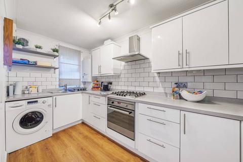 1 bedroom flat to rent, Freemasons Road, Custom House, Royal Docks, London, E16