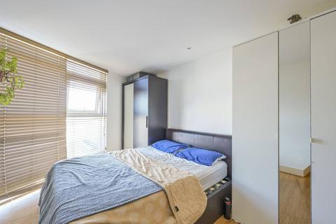 1 bedroom flat for sale, Orion Point, Canary Wharf, London, E14