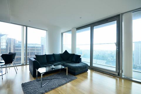 2 bedroom flat to rent, Landmark East Tower, Docklands, London, E14