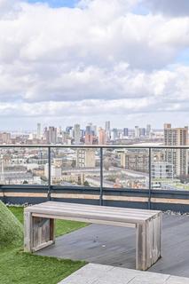 3 bedroom flat for sale, Williamsburg Plaza, E14, Canary Wharf, London, E14