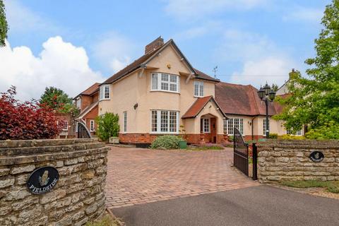 6 bedroom detached house for sale, Templars Way Sharnbrook, Bedford, MK44 1PY