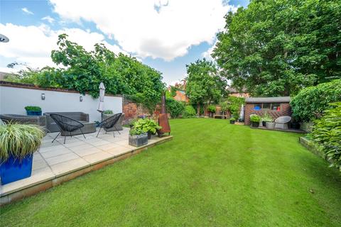 6 bedroom semi-detached house for sale, Chaucer Road, Bedford, Bedfordshire, MK40