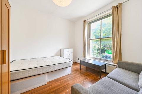 3 bedroom maisonette to rent, Yeate Street, De Beauvoir Town, London, N1