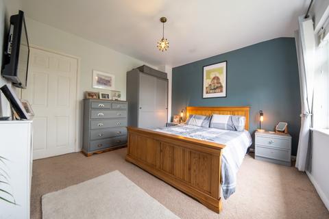 21 Briarfield Crescent, Sheffield, S12 3LB