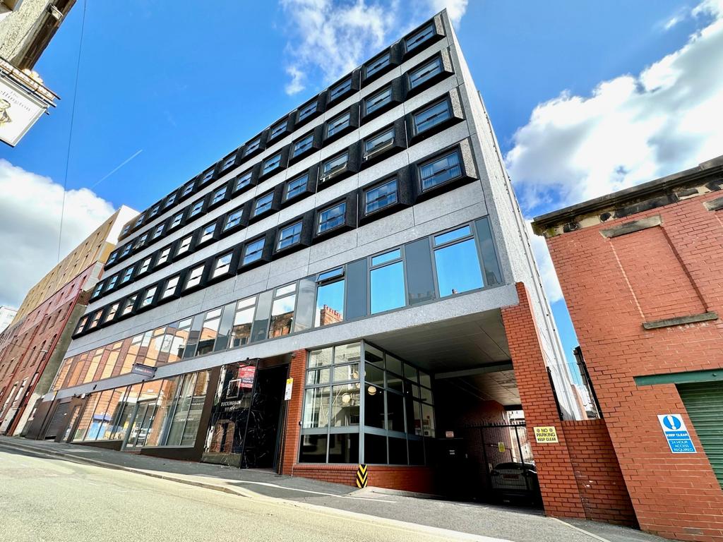 Photo inspiration: Visual Reference: Buckingham House 4 Glovers Court 2 Bed Apartment 1 550