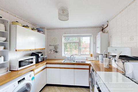 1 bedroom flat for sale, Green Lane, Crawley RH10