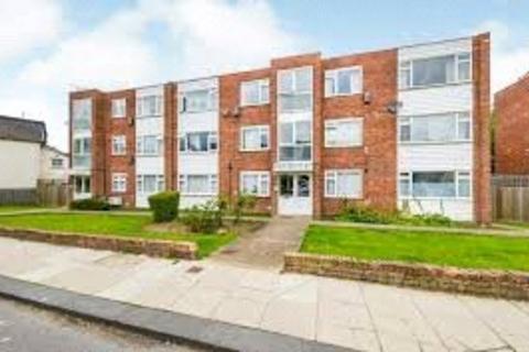 2 bedroom flat to rent, Alston Road, Barnet, Hertfordshire, EN5