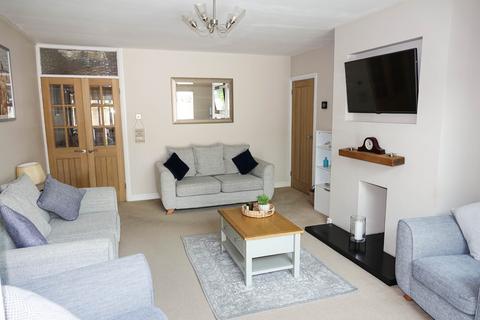 17 Downview Road, Barnham, Bognor Regis, PO22 0EG