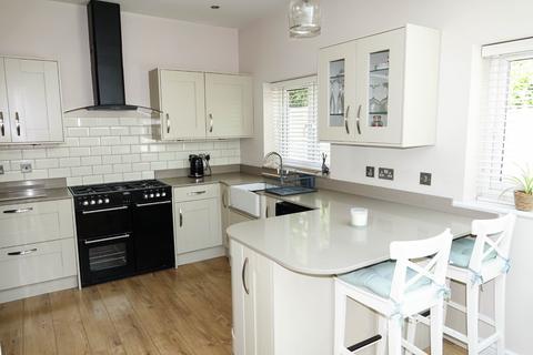 17 Downview Road, Barnham, Bognor Regis, PO22 0EG