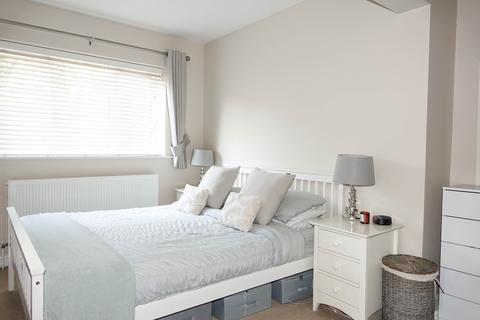 17 Downview Road, Barnham, Bognor Regis, PO22 0EG