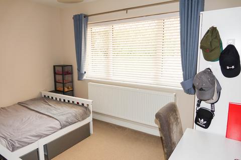17 Downview Road, Barnham, Bognor Regis, PO22 0EG