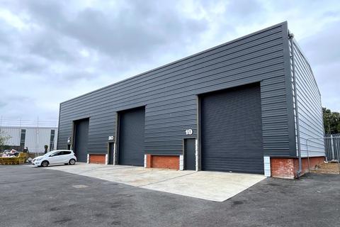 Warehouse to rent, 19, 20 & 21 Opus Business Park, 1 Wheaton Road, Witham, Essex, CM8