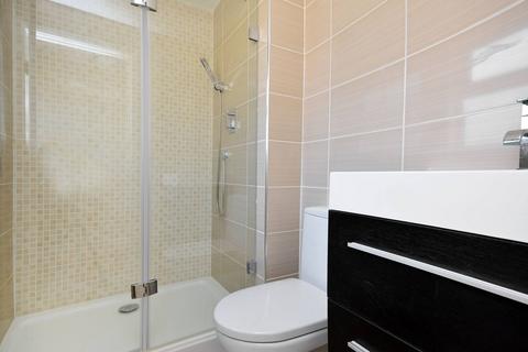 2 bedroom flat for sale, Disraeli Road, Forest Gate, London, E7