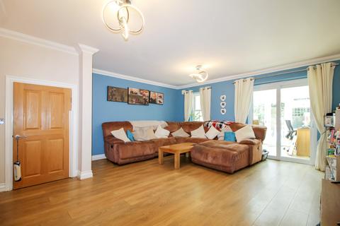 3 bedroom terraced house for sale, Charlotte Mews,  Farnborough , GU14