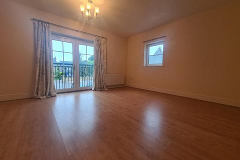 2 bedroom apartment to rent, Spruce Avenue, Lancaster, LA1