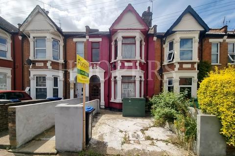 4 bedroom terraced house for sale, St Johns Avenue, London, NW10