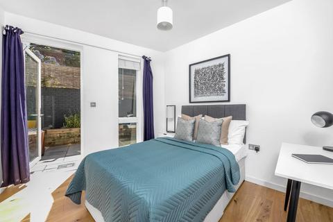 3 bedroom apartment for sale, St Faiths Road, Dulwich, London, SE21