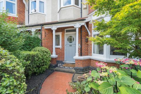 4 bedroom semi-detached house for sale, Boileau Road, Ealing, W5