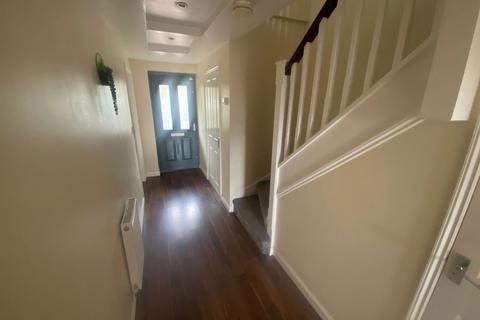 31 Hansby Close, Oldham, OL1 2UA