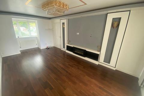 31 Hansby Close, Oldham, OL1 2UA