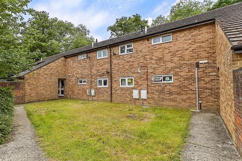 1 bedroom ground floor flat for sale, Milne Close, Crawley, West Sussex