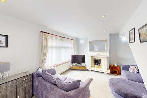 2 bedroom semi-detached house for sale, St. Georges Avenue, Westhoughton, BL5
