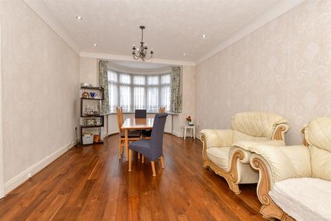 3 bedroom semi-detached house for sale, Fairmead Gardens, Ilford, Essex