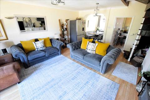47 Spring Road, Feltham, TW13 7JA