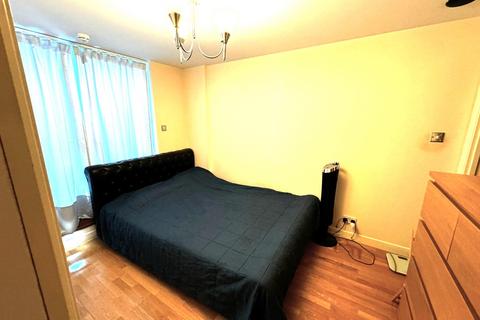 2 bedroom flat to rent, Platinum House, Lyon Road, Harrow, Middlesex, HA1 2EX