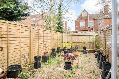 38 Berkeley Close, Polygon, Southampton, SO15 2TR