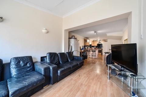 38 Berkeley Close, Polygon, Southampton, SO15 2TR