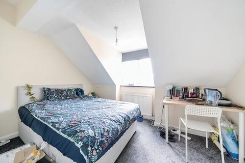 38 Berkeley Close, Polygon, Southampton, SO15 2TR