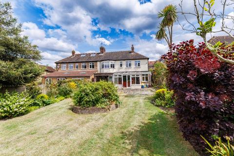 4 bedroom semi-detached house for sale, Montalt Road, Woodford Green