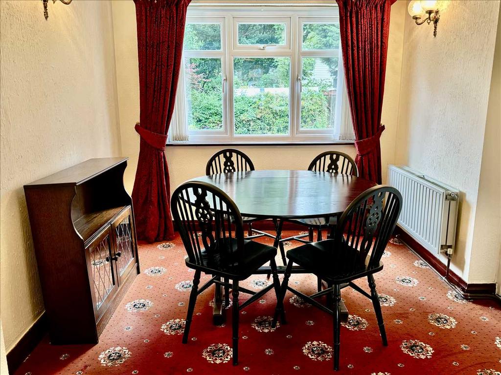 Extended dining room