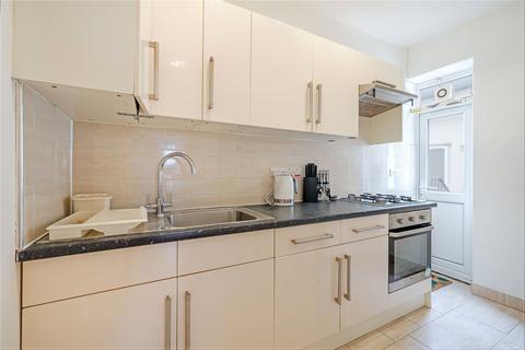 3 bedroom flat for sale, All Souls Avenue, Kensal Rise, NW10