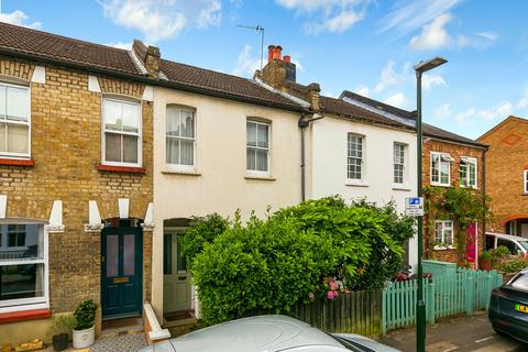 2 bedroom terraced house for sale, York Road Teddington