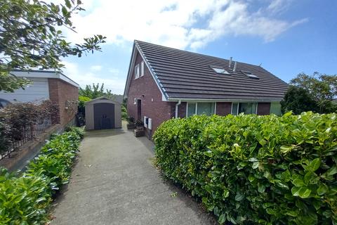 3 bedroom semi-detached house for sale, Cae America, Llanfairfechan LL33