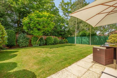 4 bedroom detached house for sale, West View, Ashtead KT21