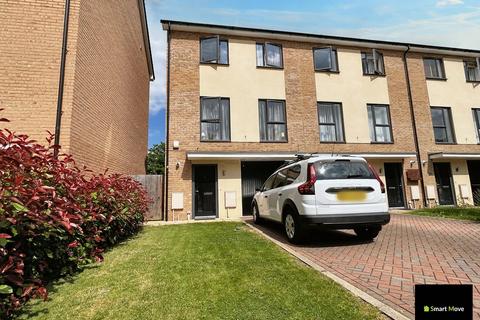 4 bedroom townhouse for sale, St. Johns Close, Peterborough. PE3 6GZ