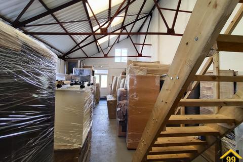 Warehouse to rent, Unit 12c Block 4, Southwick, Brighton, East Sussex, BN42