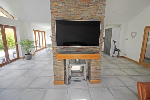 Chatswood The Hyde, Purton, Swindon, SN5 4EA