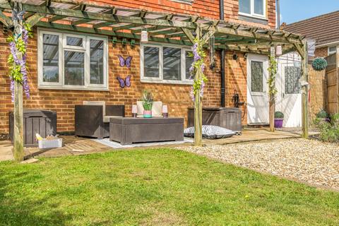 4 bedroom semi-detached house for sale, Sole Farm Avenue, Great Bookham, KT23