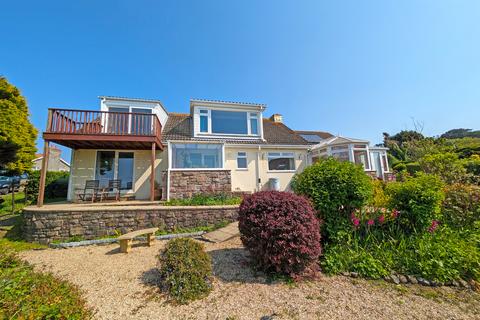 3 bedroom detached house for sale, Route De Picaterre, Alderney GY9