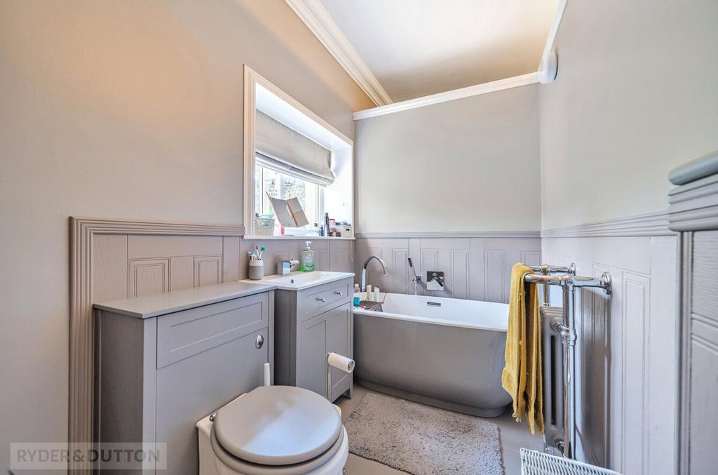 Master Ensuite