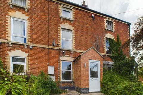 2 bedroom house to rent, Springfield Road, Stroud, Gloucestershire, GL5