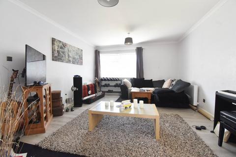 1 bedroom apartment for sale, Claire Court, St Martins Drive, WALTON-ON-THAMES, KT12