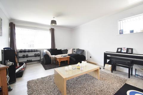 1 bedroom apartment for sale, Claire Court, St Martins Drive, WALTON-ON-THAMES, KT12